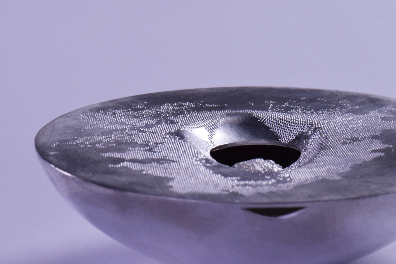 Round Pouring Vessel
