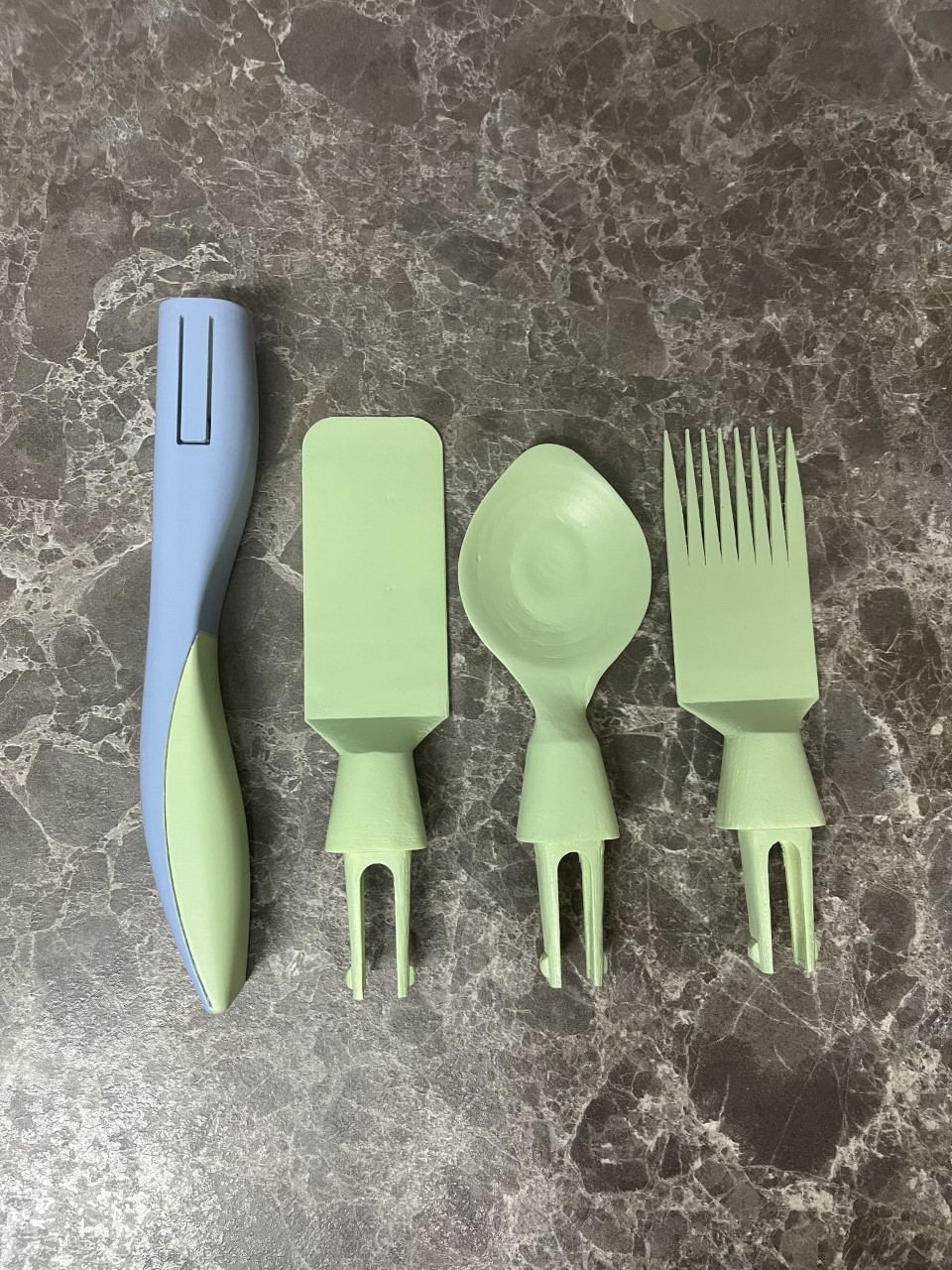 Utensils in context